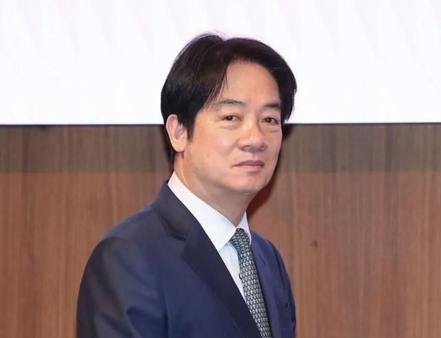 台媒报道，国共会谈提出坚持“九二共识”、反对“台独”的共同政治基础，赖清德办公室