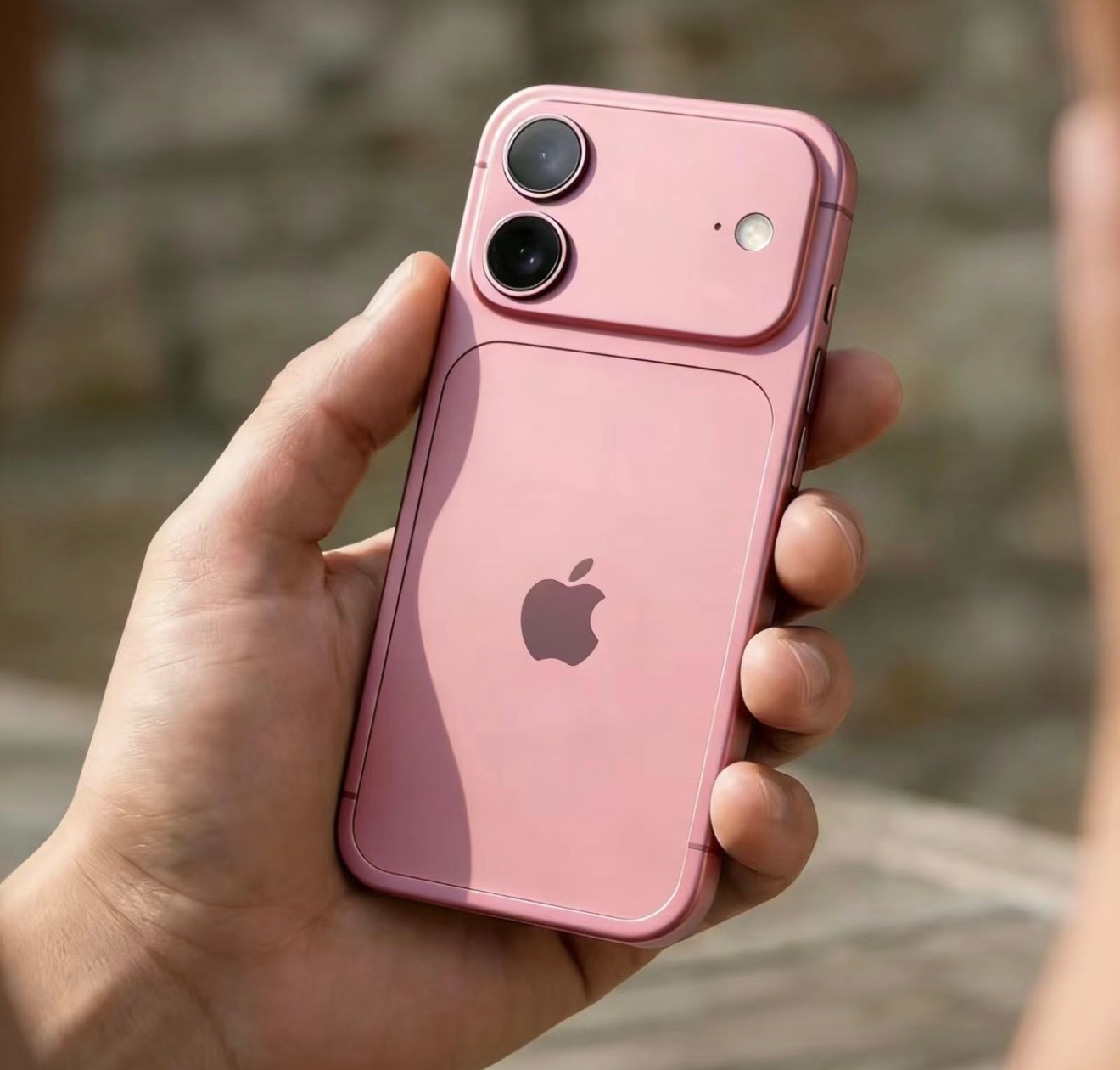 iPhone18系列外观出炉不知道这次18标准版的外观是啥样子。Pro没有大改动