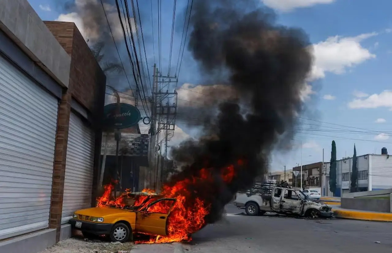 幂谈天下烽火问鼎计划墨西哥毒枭身亡引发报复行动 墨西哥因一名权势滔天的大毒枭被军