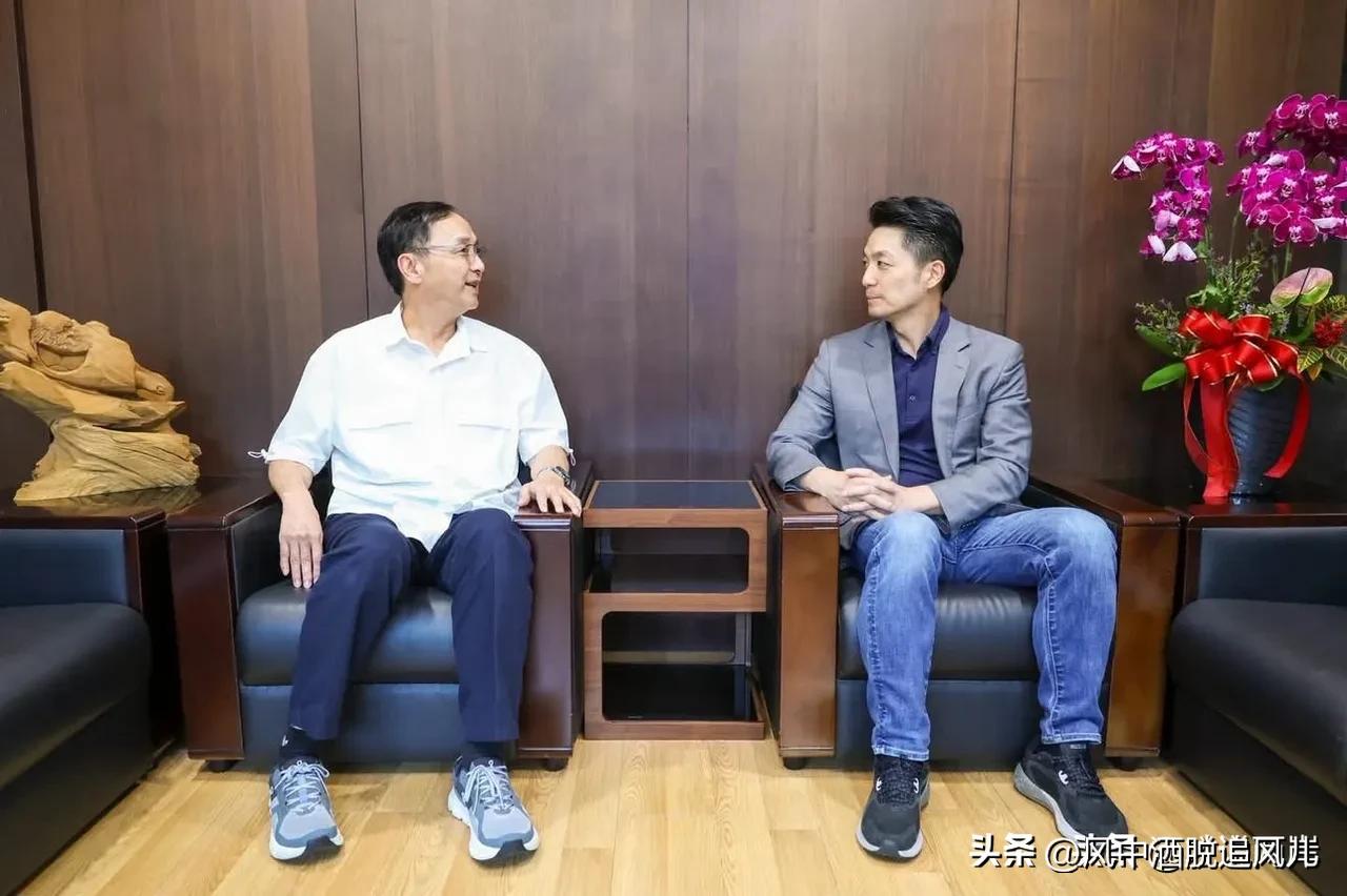 两条战线同时升温！岛内政坛街头博弈白热化，中东地缘对峙再添巨大变数
 
蒋万安正