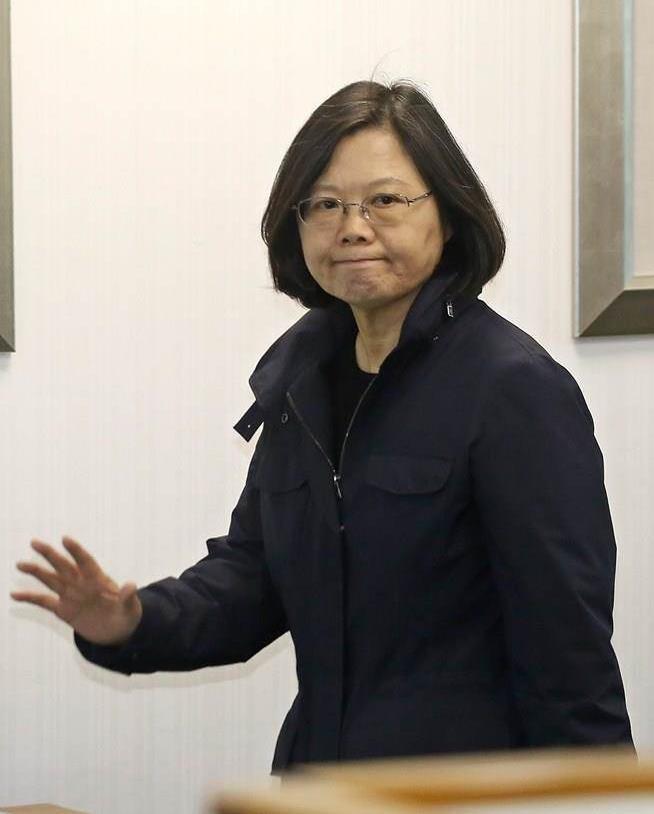 原来蔡英文的祖先，也是平定台湾的清朝官员。

蔡英文家的祖籍在福建漳州，清朝统治