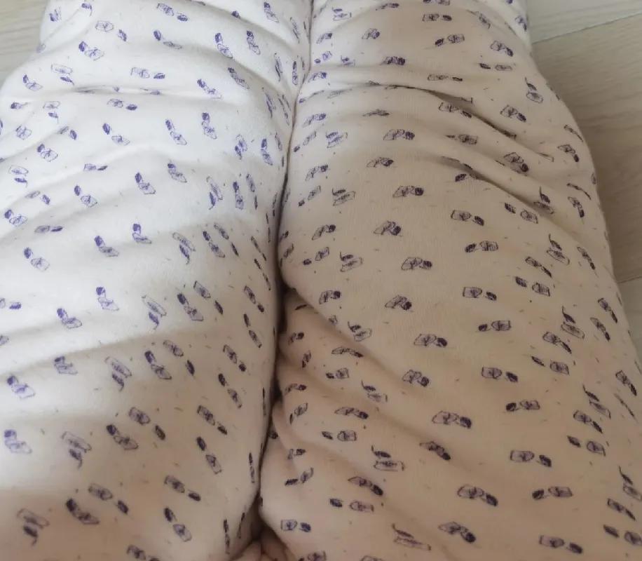 今年夏天才入的棉花裤坑，现在直接焊在身上了冬天刮风下雨穿它，从屁股暖到脚尖，连手