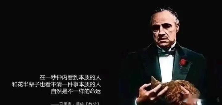 本周底部周线放巨量十大个股1.金融街——涨幅+12.0%，住宅开发2.北京文化—