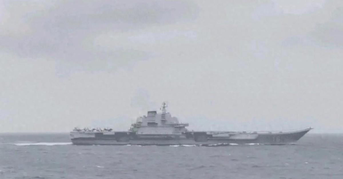4月17日，日本一艘驱逐舰偷偷摸摸溜进台湾海峡，还专门挑了个刺痛无数中国人的日子