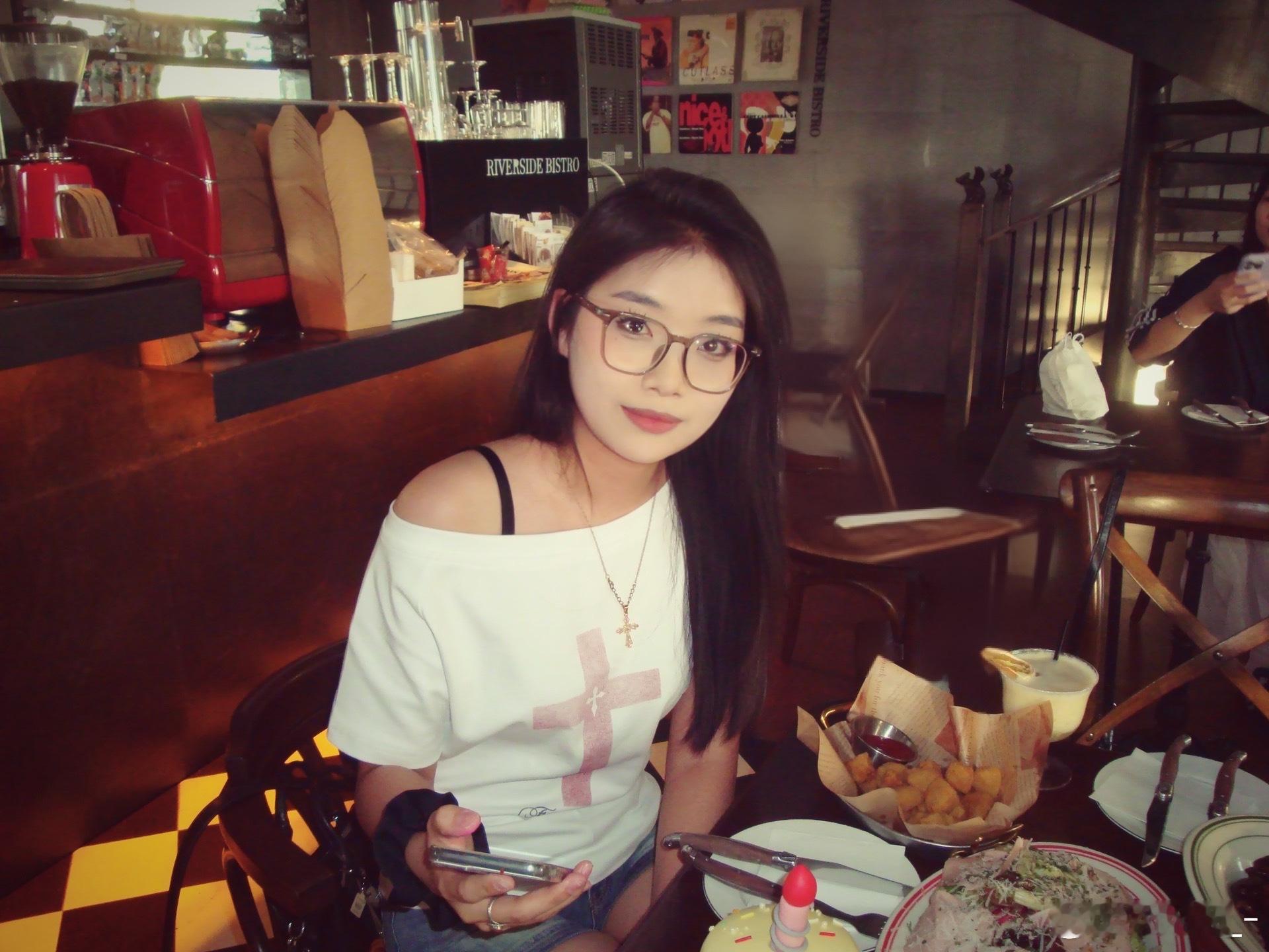 朋友的爱就像生活中的解药❤️‍🩹 ​​​