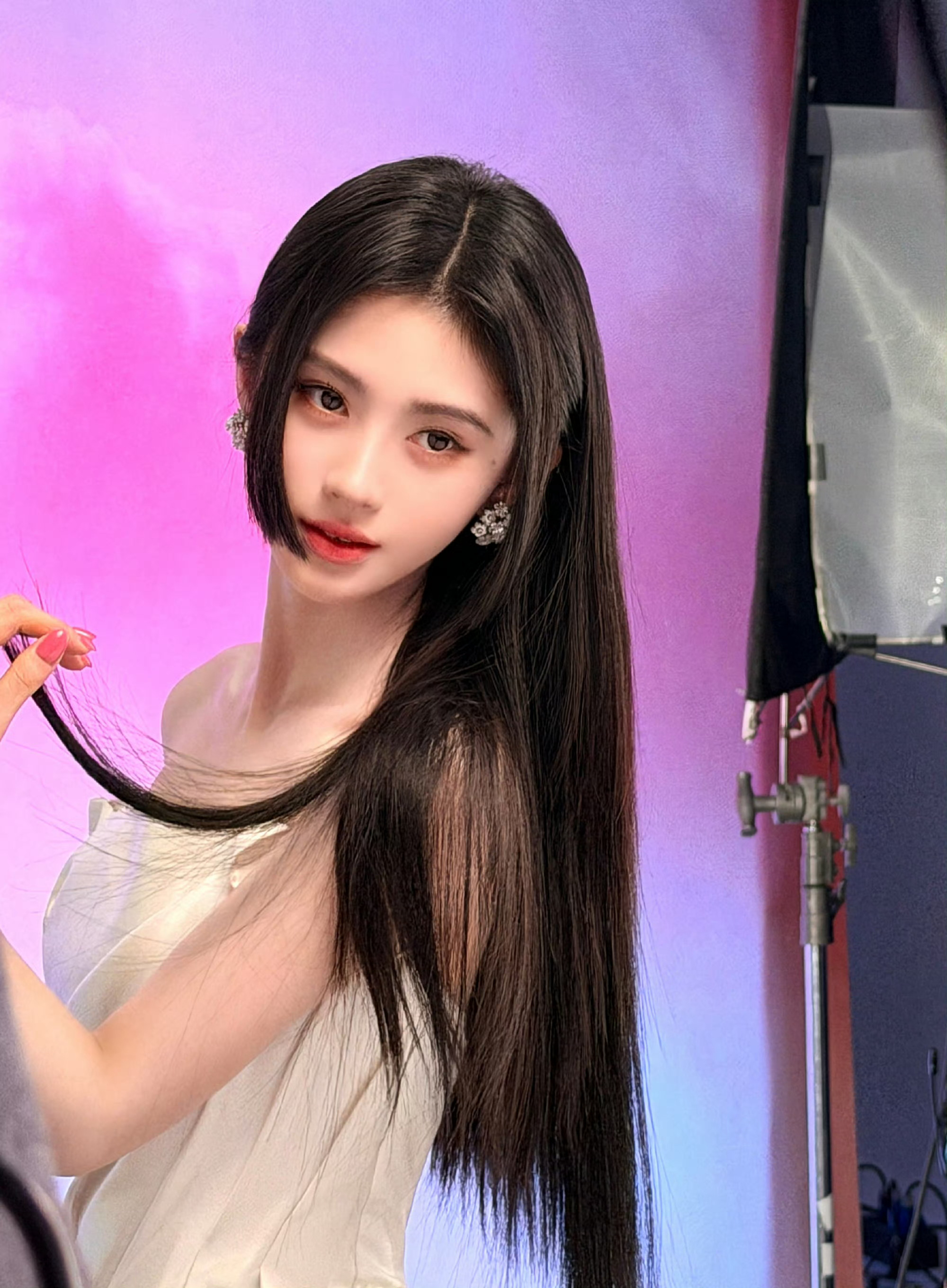 jjy鞠婧祎来战jjy鞠婧祎阿黛牵起我的手走哪我都跟你走