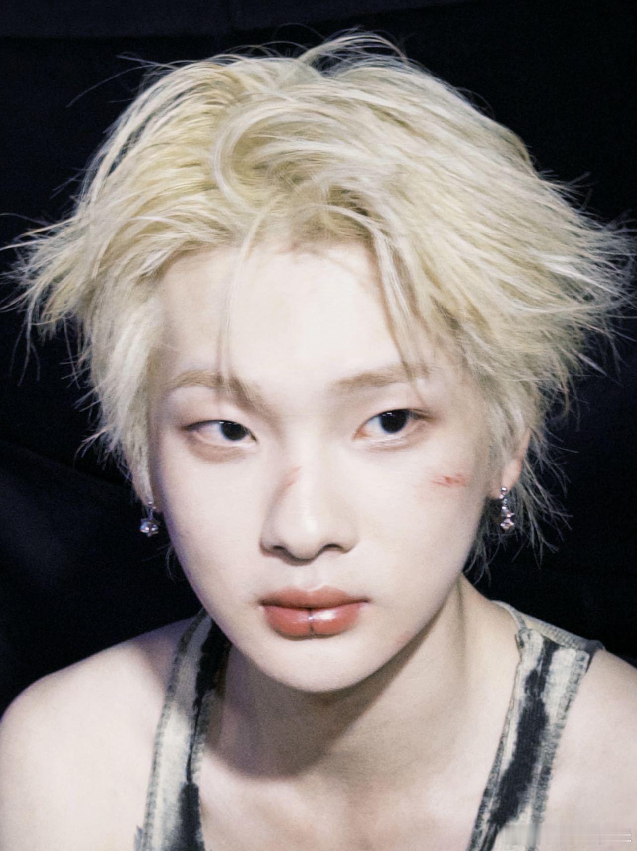 周震南说高音梦里练的 狠狠拿捏！梦里练出的封神高音，搭配全天燃场的实力，又强又搞