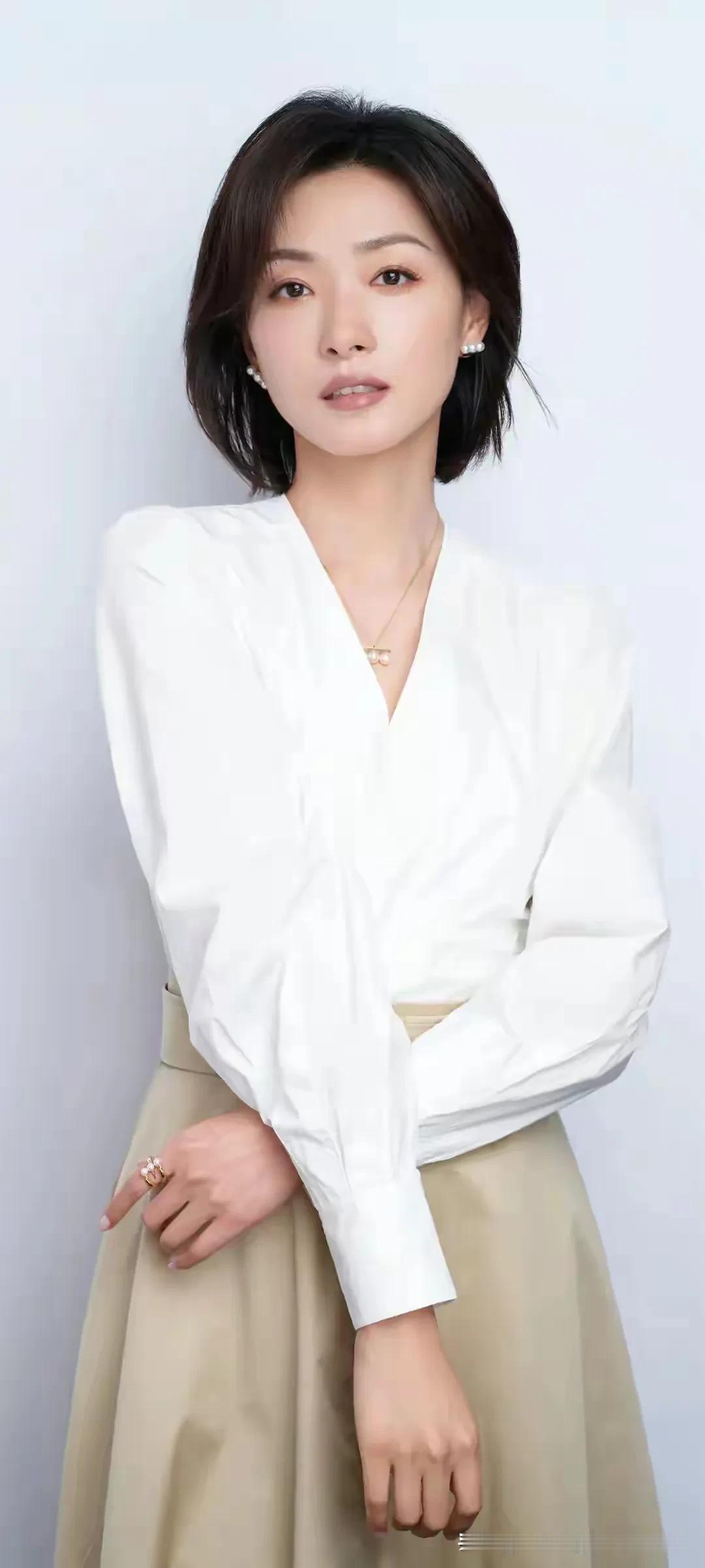 万茜等美女