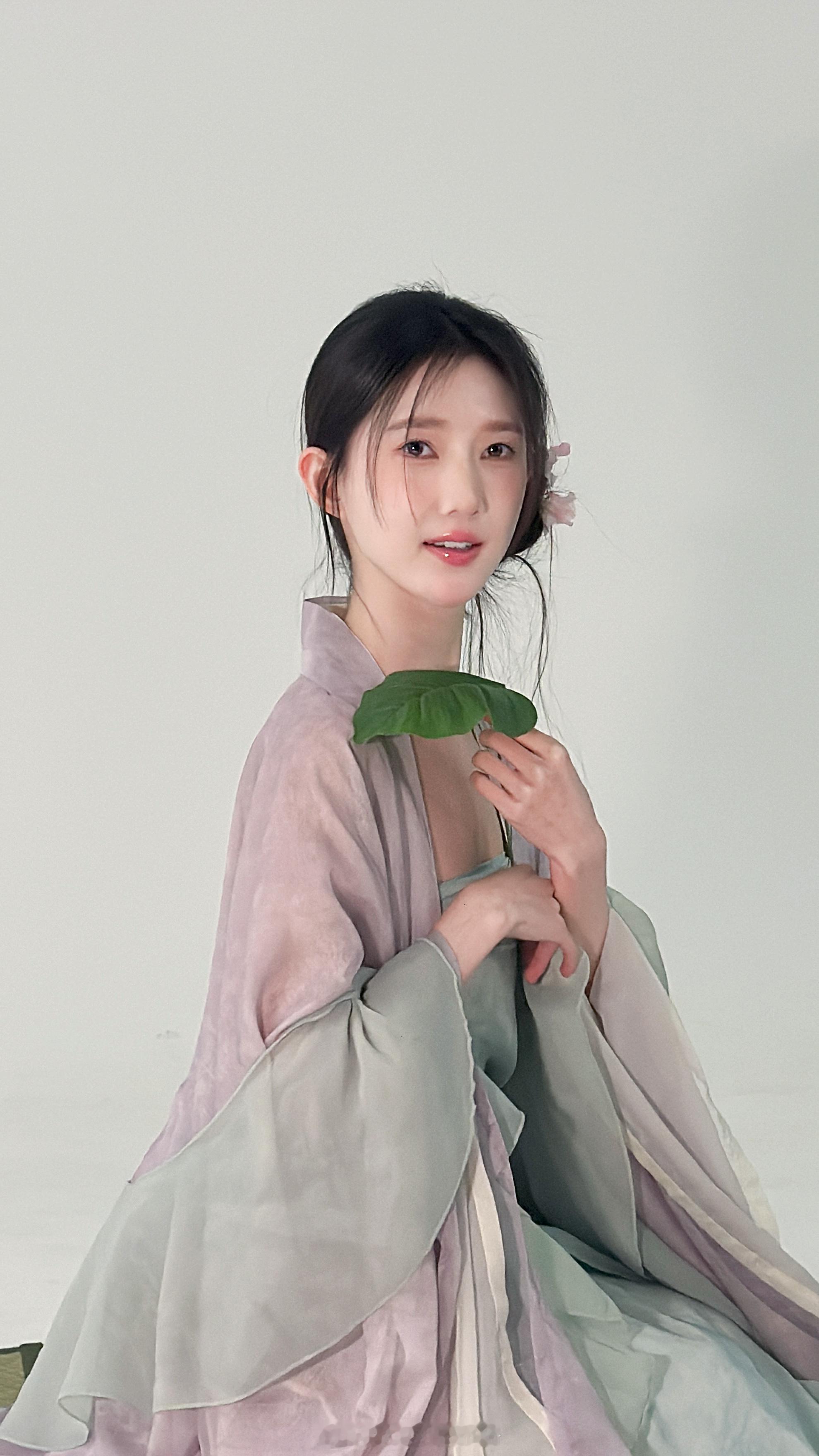 🌸- ​​​
