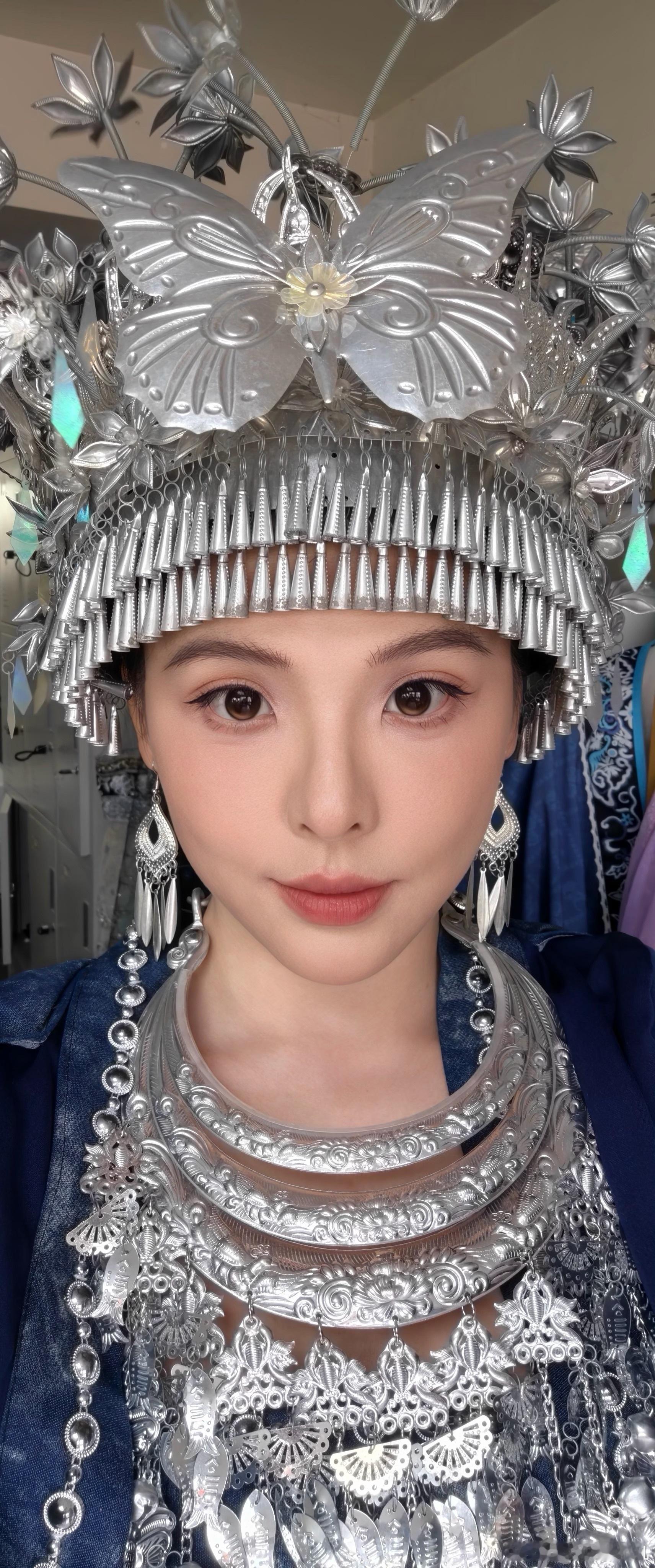 诡蜜说要拍个写真，我陪一个