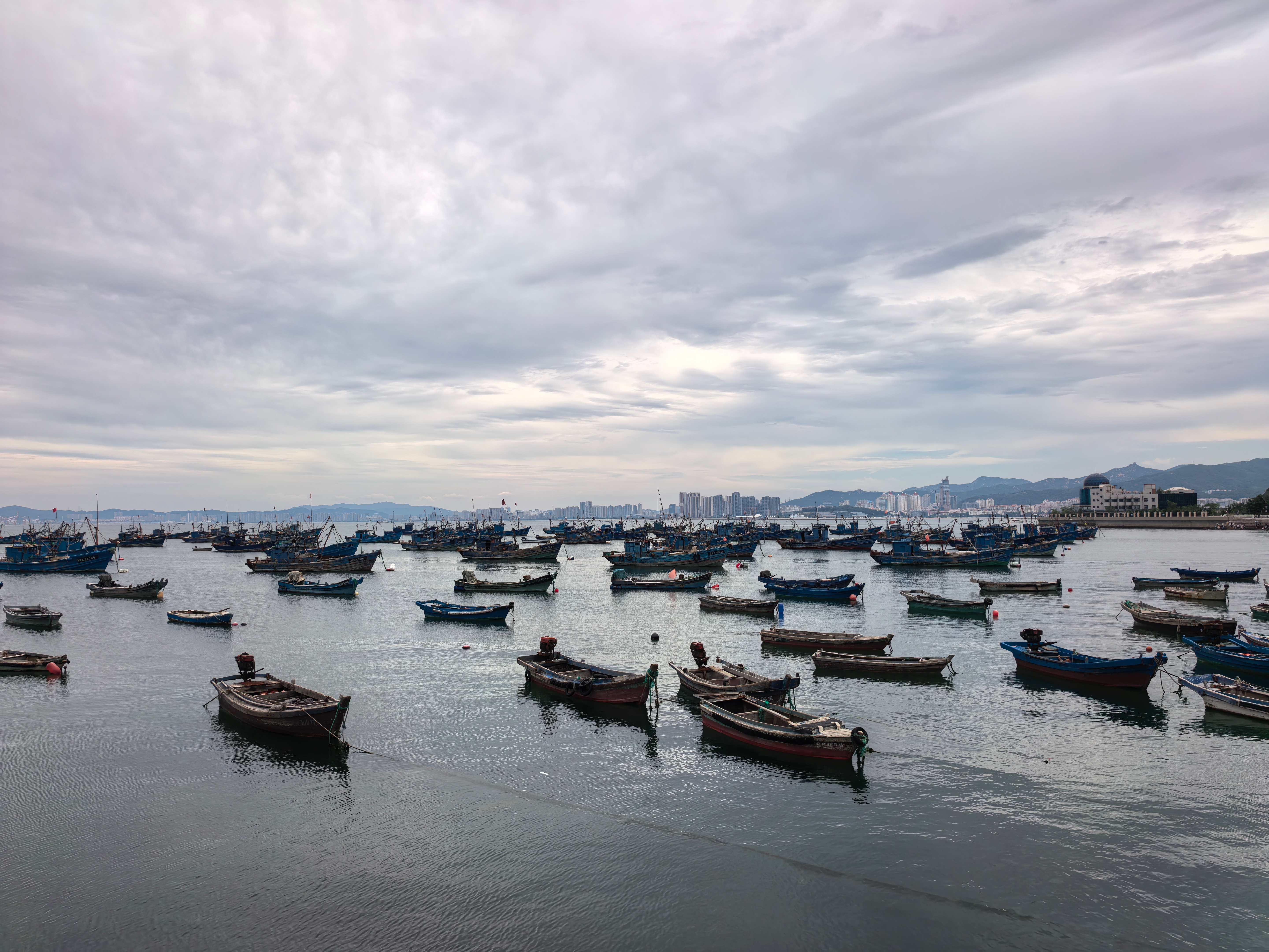 今天主要在「海源公园」拍拍拍了[笑cry]在这边看到好多疗养中心，不得不说还是这