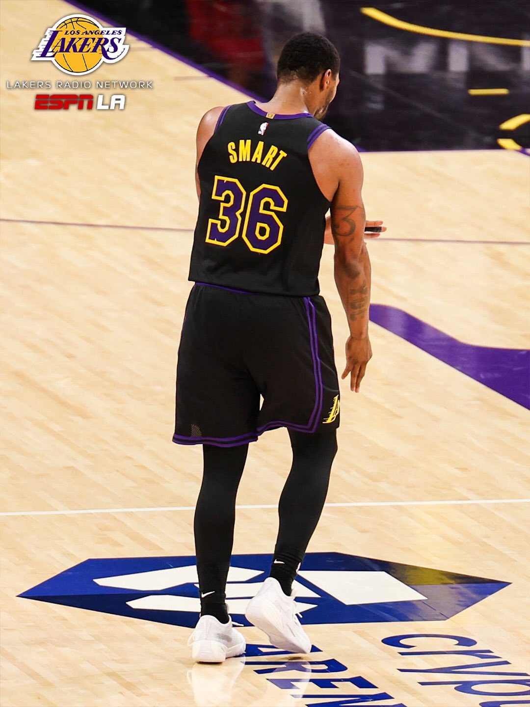 水印图火箭vs湖人湖人2比0火箭