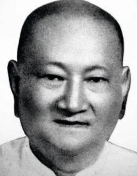 1949年，上海胜利后，我党准备清算青帮老大，助手问陈老总“还有个叫顾竹轩的怎么