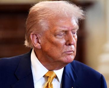 特朗普访华时间确定了，他表示自己会在五月份中旬访问中国，并且希望中国能派人回访，