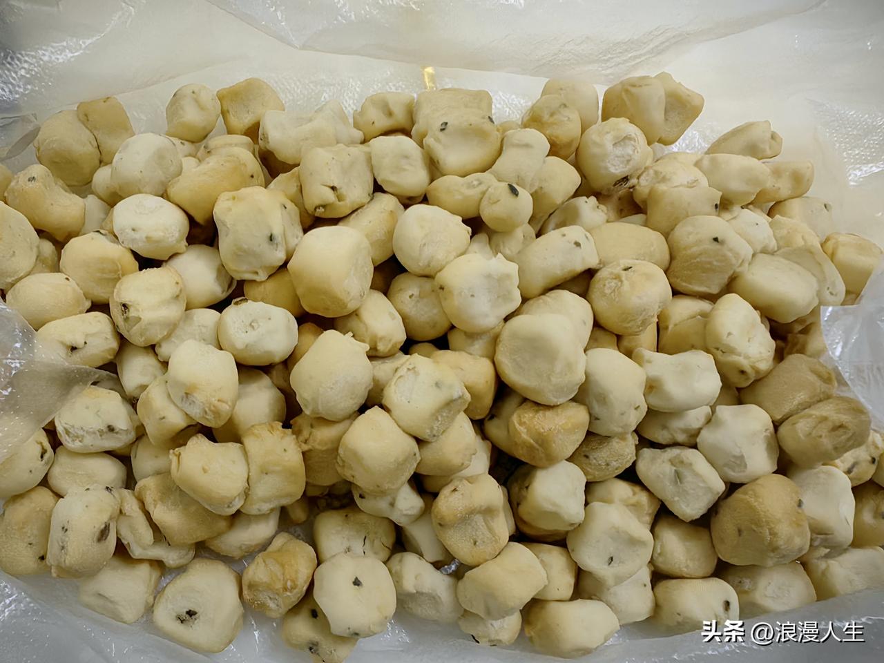 二月二，龙抬头，今天你吃棋子豆了吗？
二月二，吃棋子豆，是山西省，陕西省渭南市，