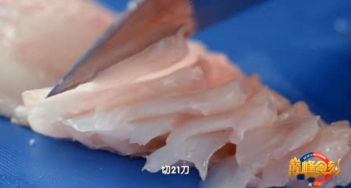 #淮扬菜厨师的刀工已经是nextlevel#看着这道像艺术品一样的食材都舍不得吃