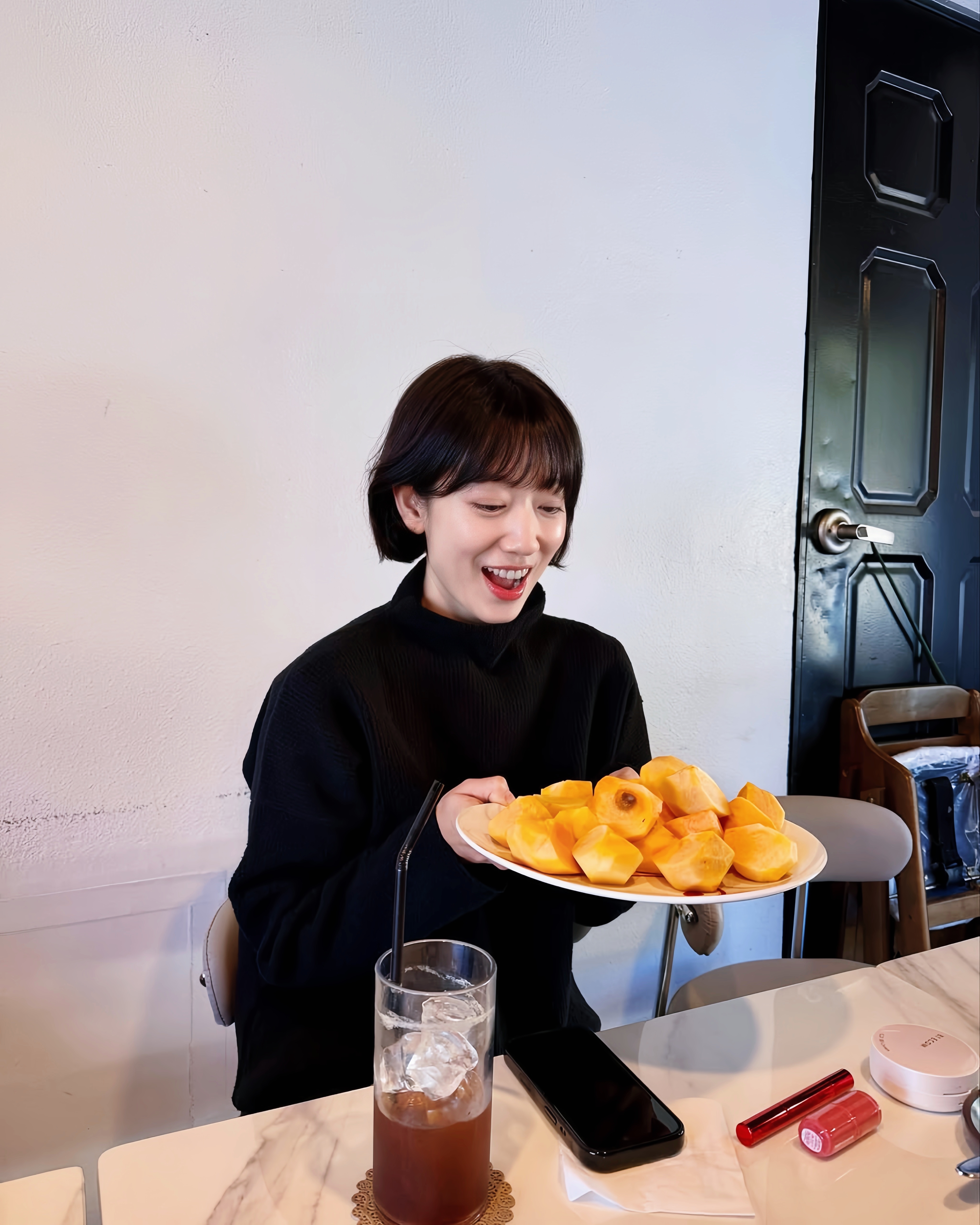 朴信惠[超话] ✨UndercoverMissHong 251105相关更新一则