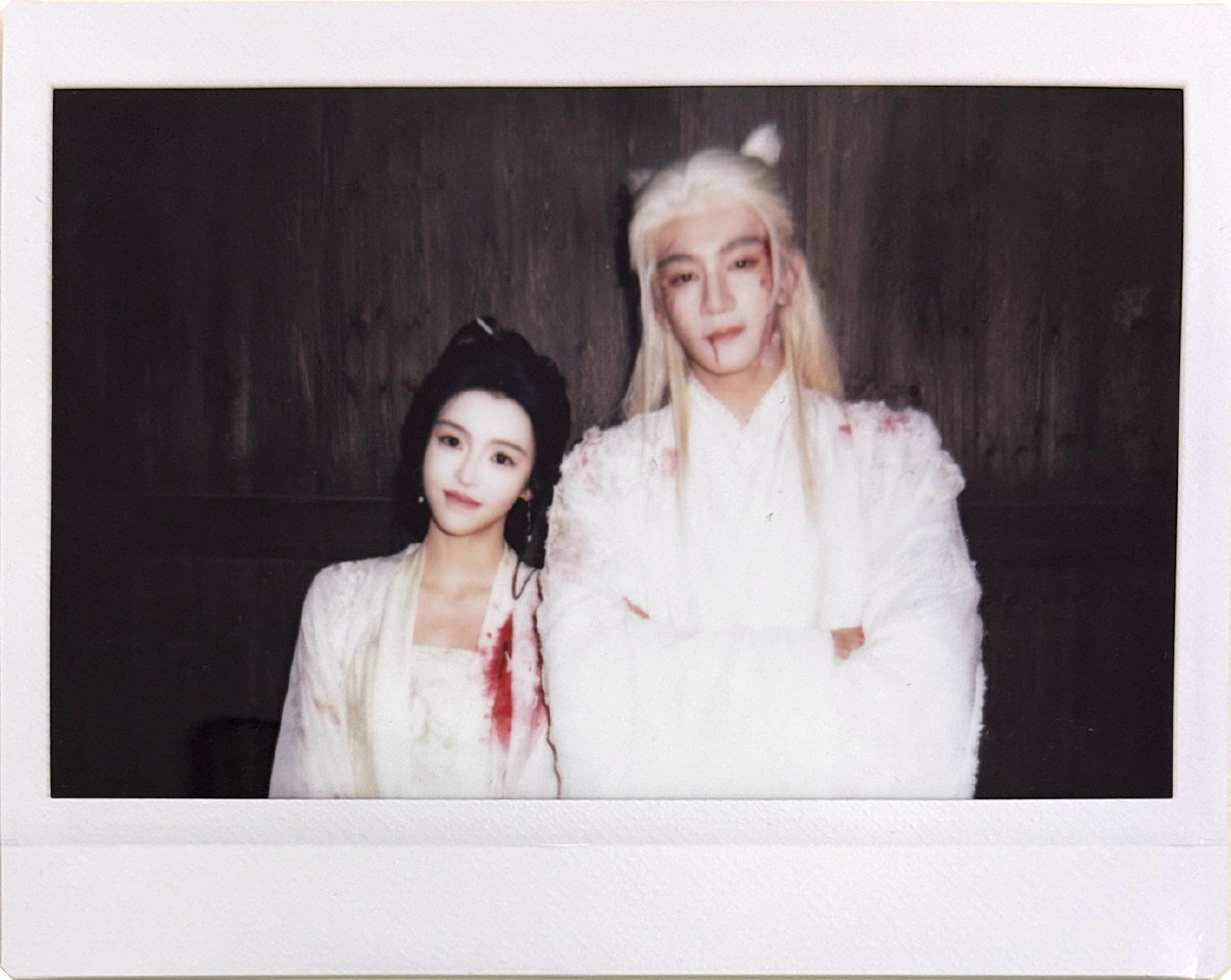 饶嘉迪吃到了夏之光的栗子糕月鳞绮纪玉小姐柳先生HE了剧里BE得让人意难平，剧外也