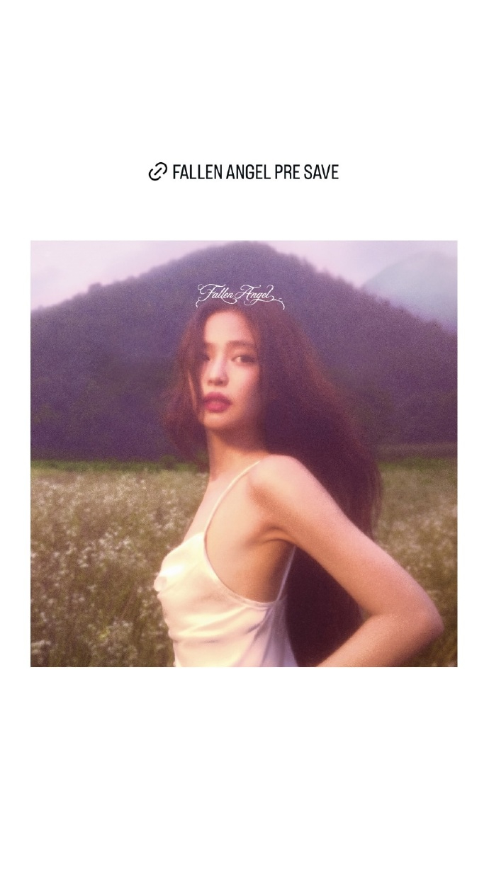 BLACKPINK 【IG】260821  更新storyFallen Ange