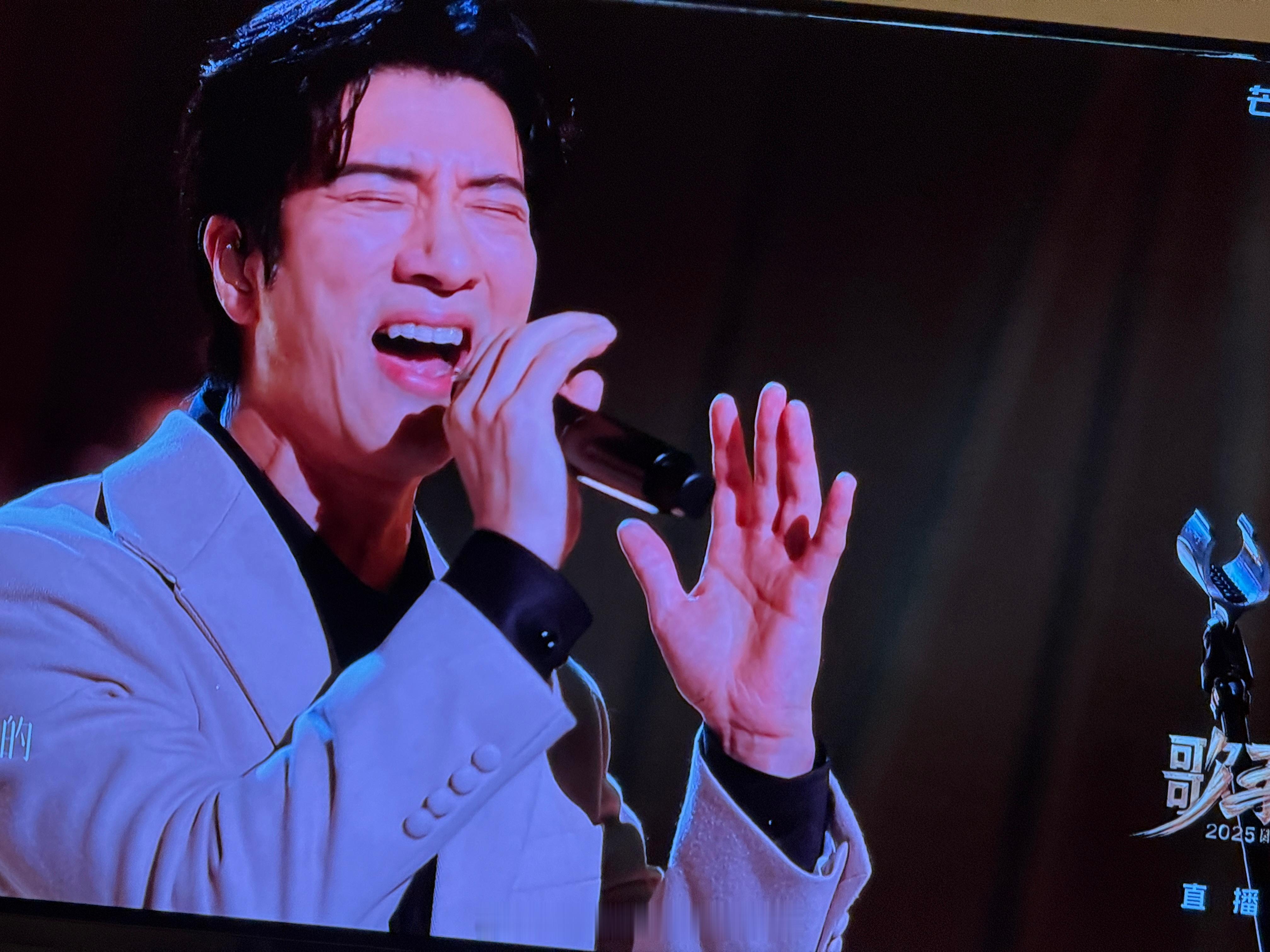 单依纯王力宏 好听本轮最佳小单和王力宏，最差彭佳慧和Alin！ALin彭佳慧不要