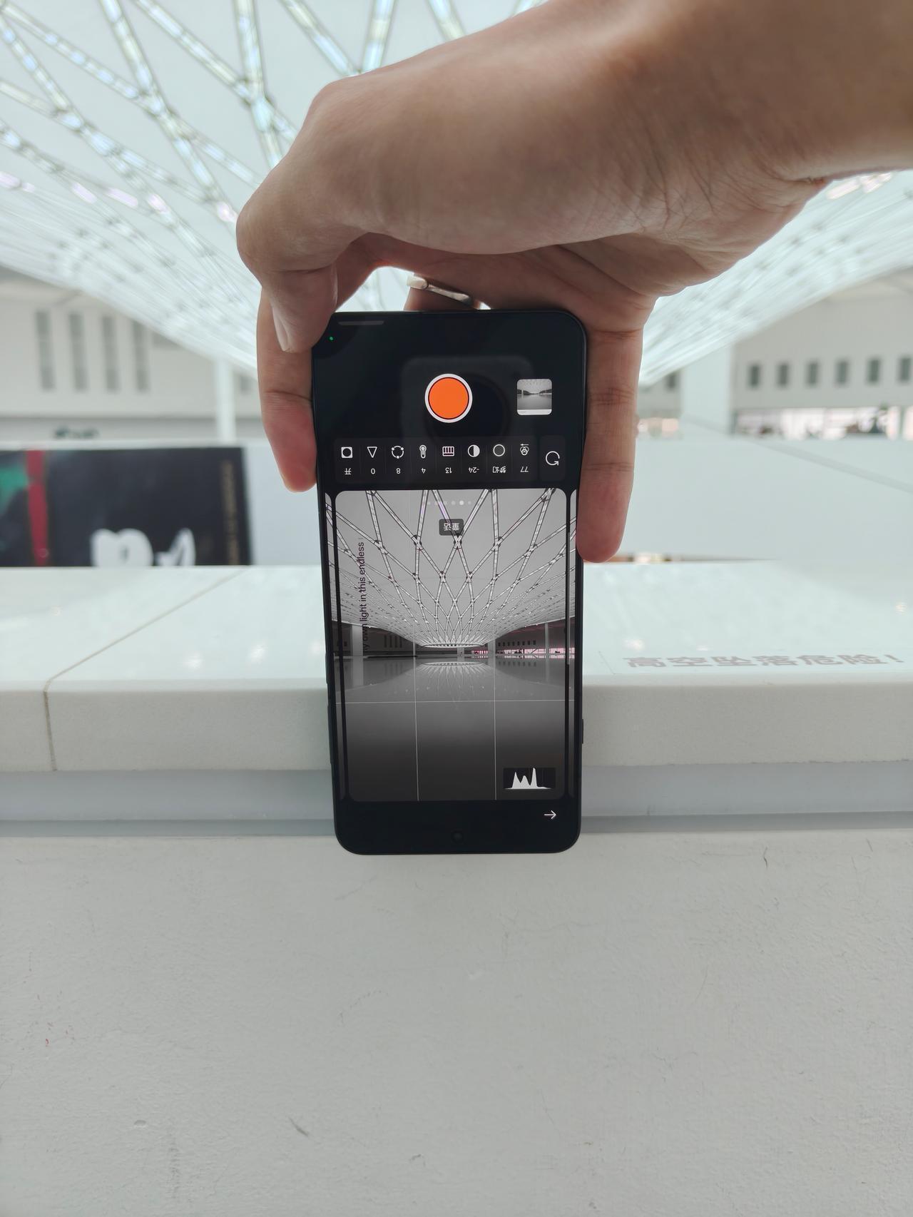 OPPO大师模式，一生要强爱出片😂

OPPO Find X8 Ultra实拍