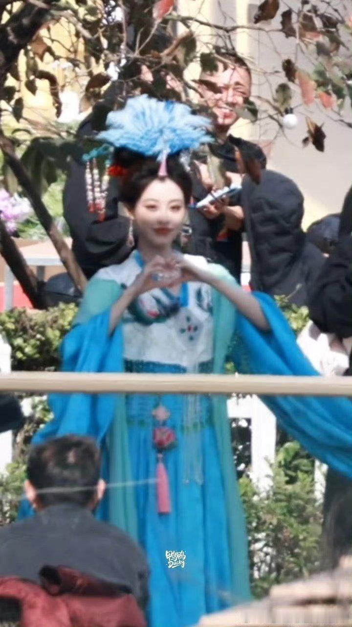 祝绪丹的女儿国国王造型路透来袭，完美还原86版经典，一整个美到心巴上 