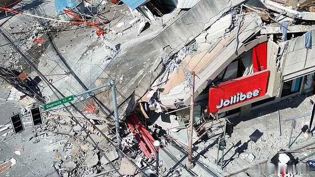 菲律宾7.9级地震致37人遇难最新消息当地时间6月8日7:37，棉兰老岛海域发生