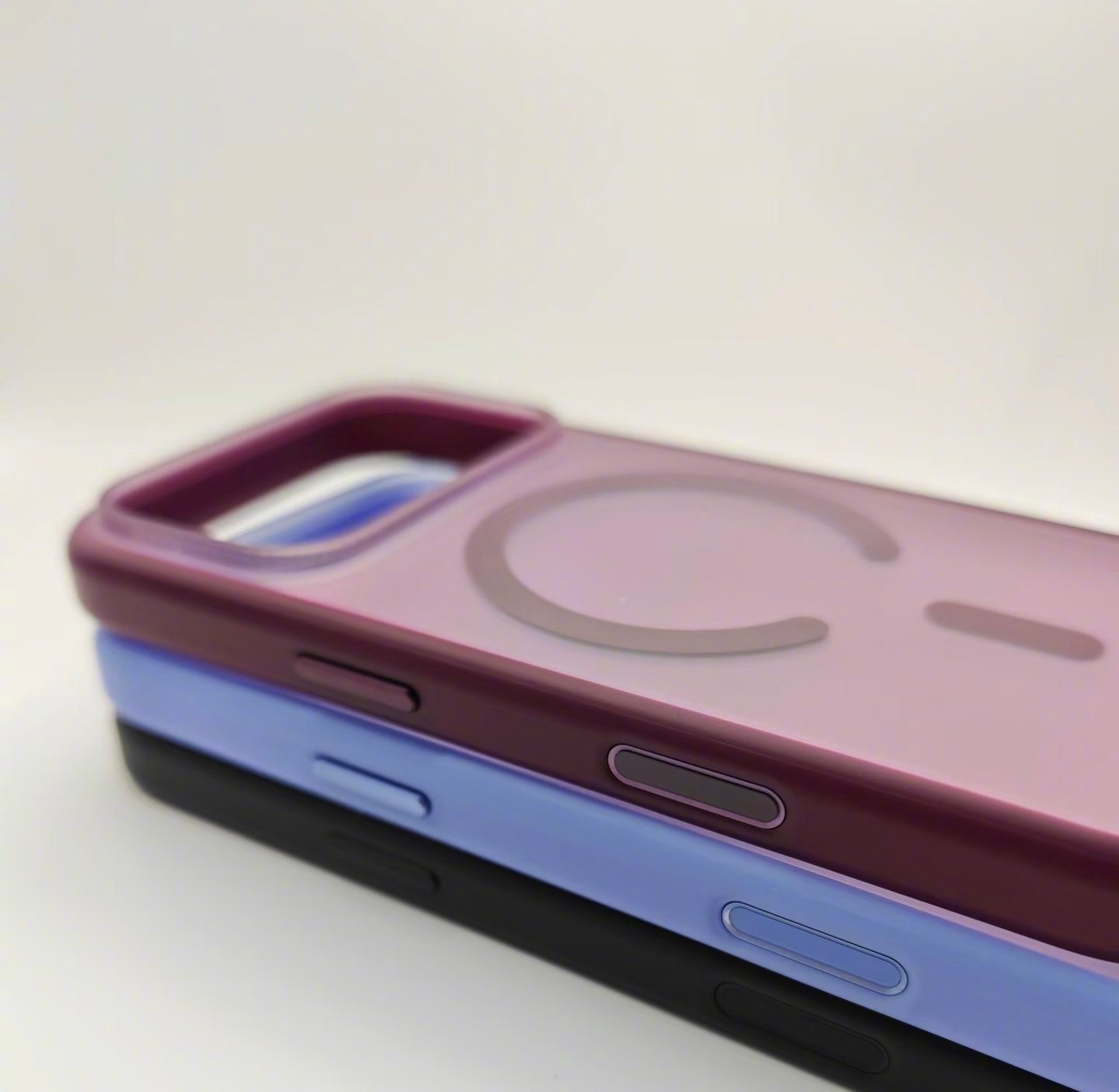 【iPhone18Pro手机壳再次曝光】消息源 于 5 月 24 日在 X 平台