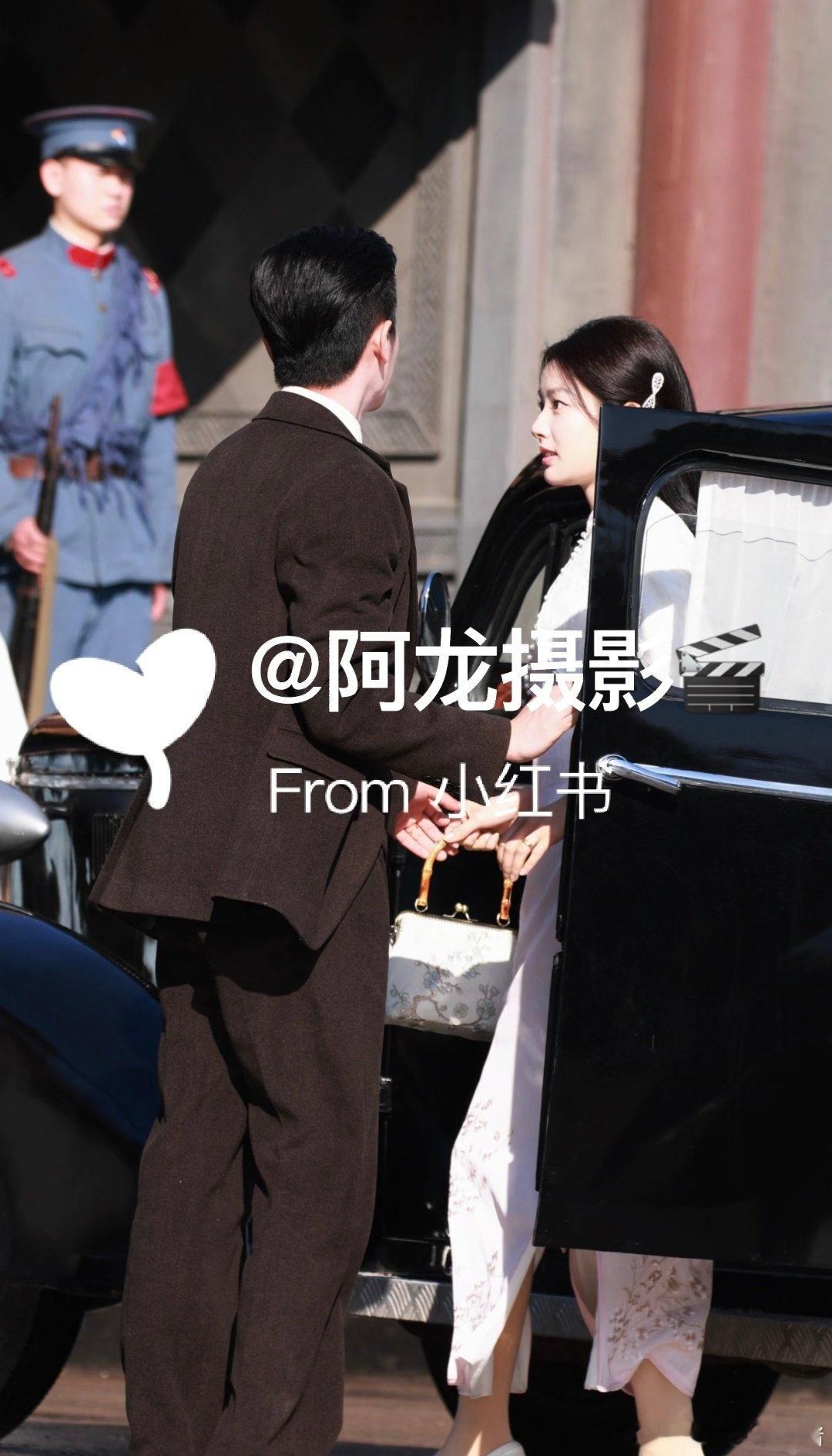 丞磊、徐若晗玉簟秋同框路透，虞昶轩和叶平君今日更加迷人了😍😍 