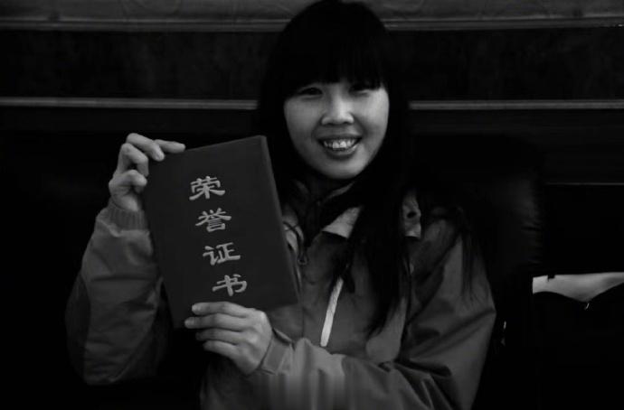 【痛心！#房山蓝天救援女队员王宏春遇难#】据，在此次强降雨抢险救灾中失联的房山蓝