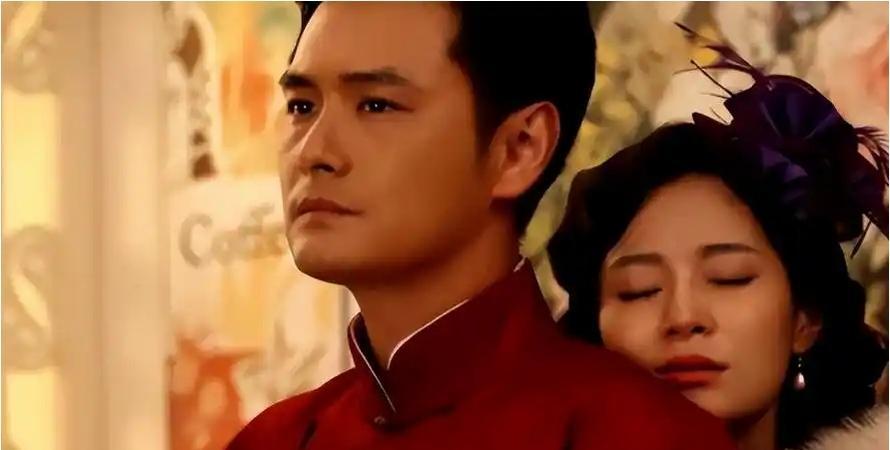 王媛可因丈夫长得太帅倒追五年，婚后生双胞胎取名一模一样！ 