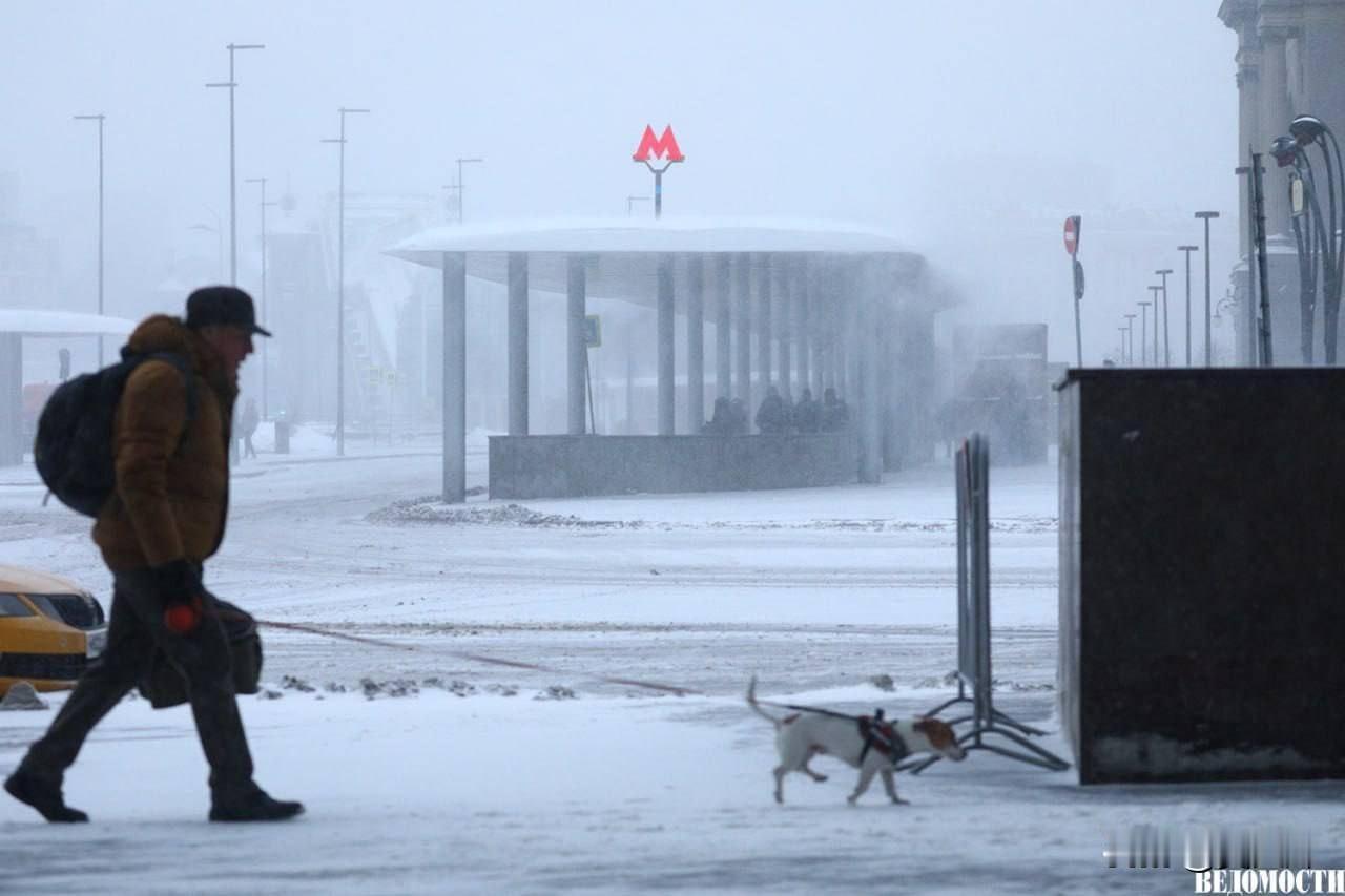 圣彼得堡交易所汽油价格随俄取消燃油企业出口禁令下跌2%

莫斯科时间15:08数