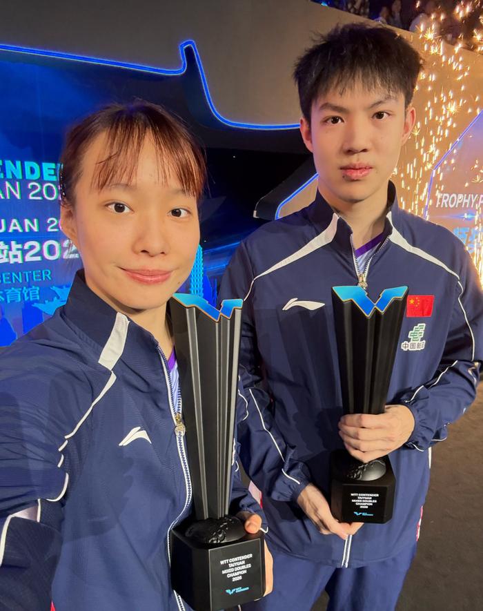 【太原挑战赛，黄友政/石洵瑶3-1击败港队黄镇廷/杜凯琹，获得混双冠军】这个混双