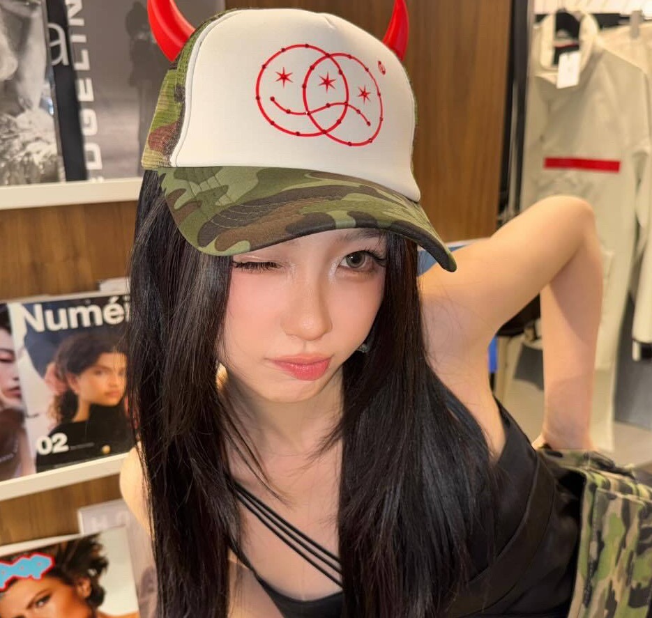 很久没看见过这种纯粹的萌图了根本不经过大脑的思考毫无博弈可言完全抛开了技巧放弃了