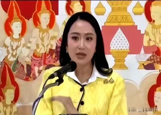 佩通坦拖到8月4日才交卷，法院两次放水的5:4票数说明法官也在算政治账：真判下台