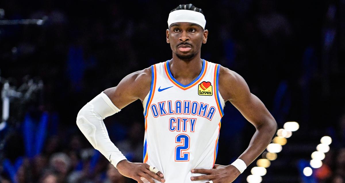 俄克拉荷马城雷霆在周三以128比110击败洛杉矶快船，成功锁定本赛季NBA最佳战