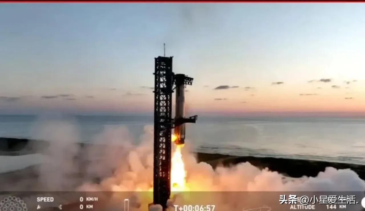 10月13日，SpaceX 在第五次星舰试飞中取得重大突破，成功利用发射塔架上的