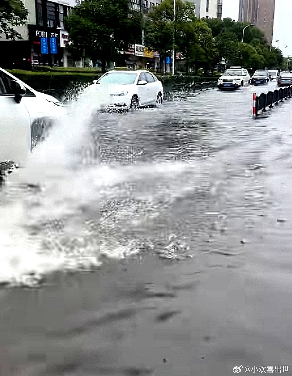 现代化城市的㓎水大街 