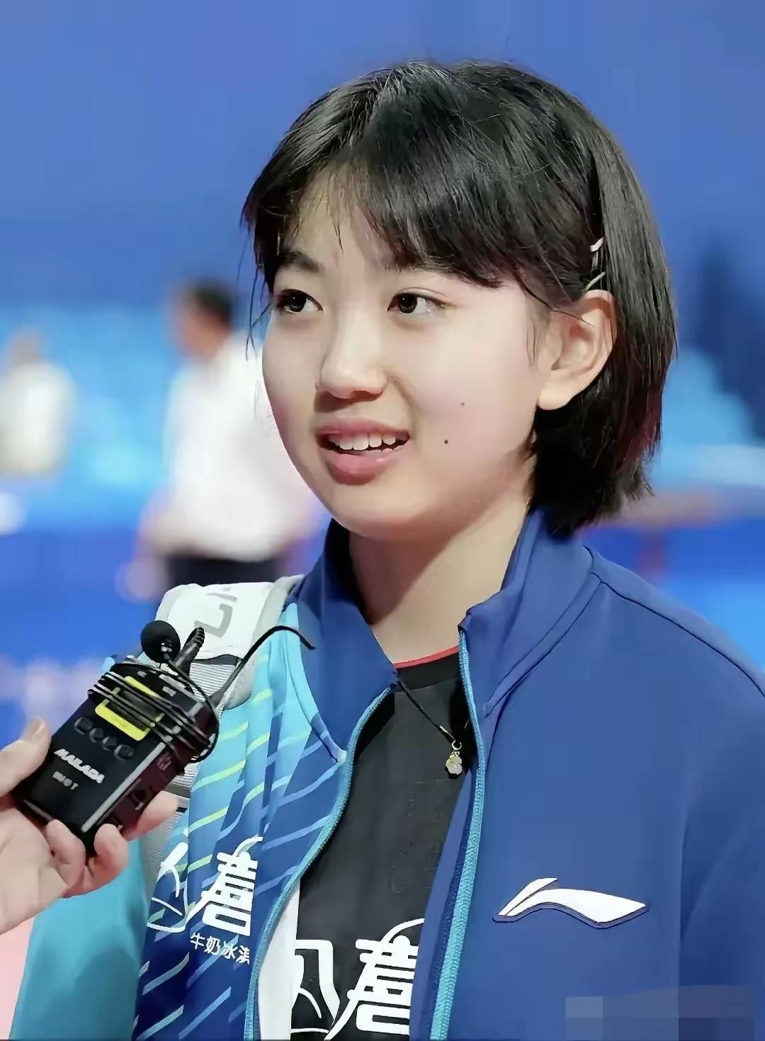 杨惠泽击败高森爱央晋级正赛！成为国乒首位晋级正赛的选手！太原常规挑战赛资格赛，国