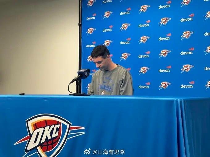 雷霆下半场0罚球，戴格诺特：比赛对抗很激烈，0罚很罕见今天NBA杯四分之一决赛雷