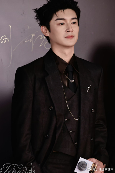 杨旭文年度最受欢迎男演员 恭喜杨旭文拿下金树林最受欢迎男演员！卢凌风演得太绝了，