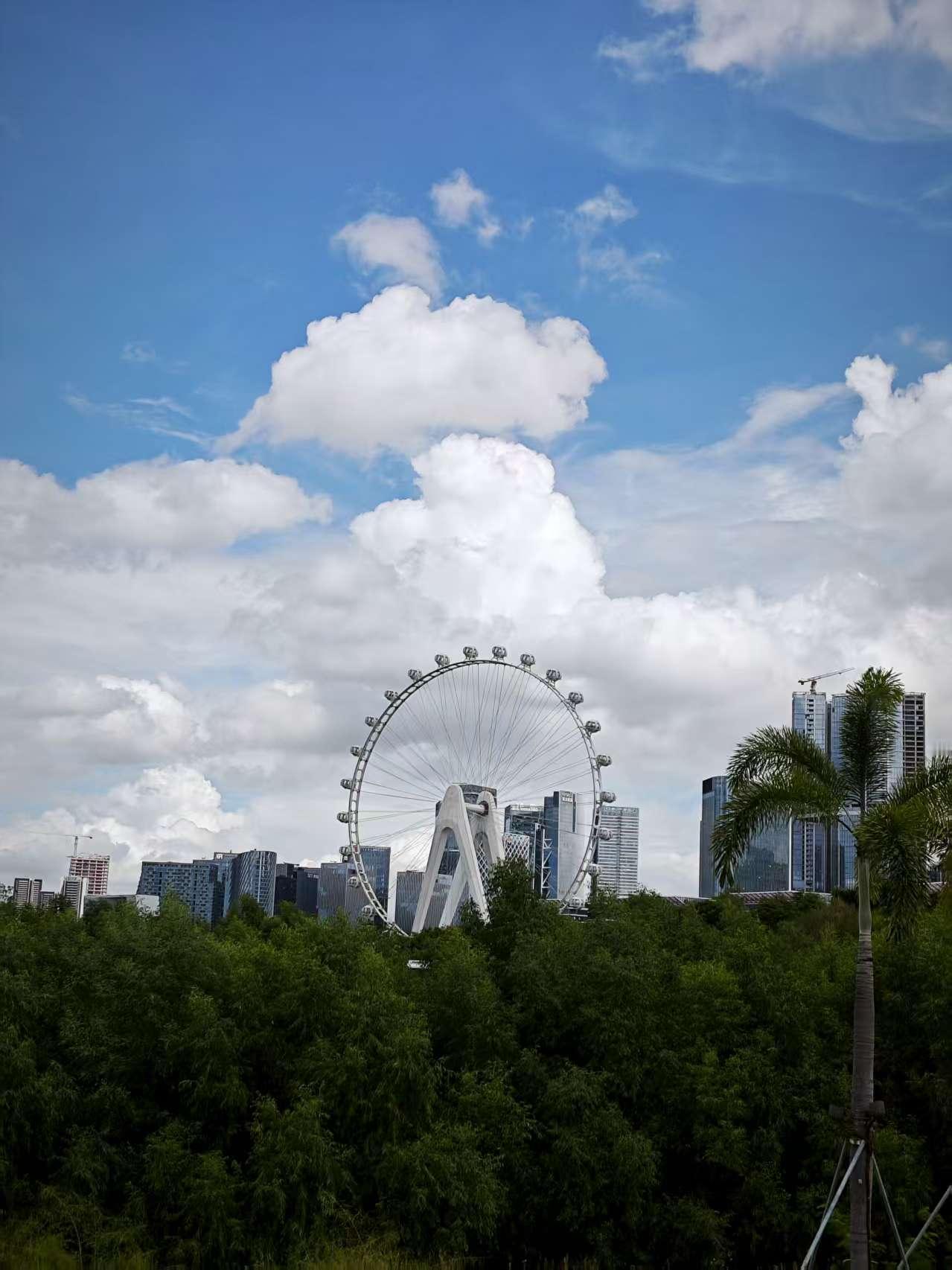 现在属于年龄越大越焦虑，找了一圈工作，发现没有适合自己的，老家的工作机会又特别少