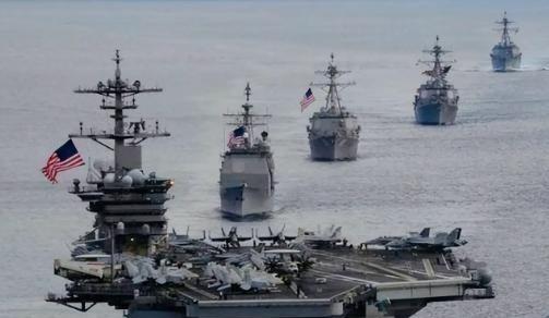 要是真的开打，中国导弹能干掉美国航母吗？答案是，基本没戏。就算鹰击-21这样的猛