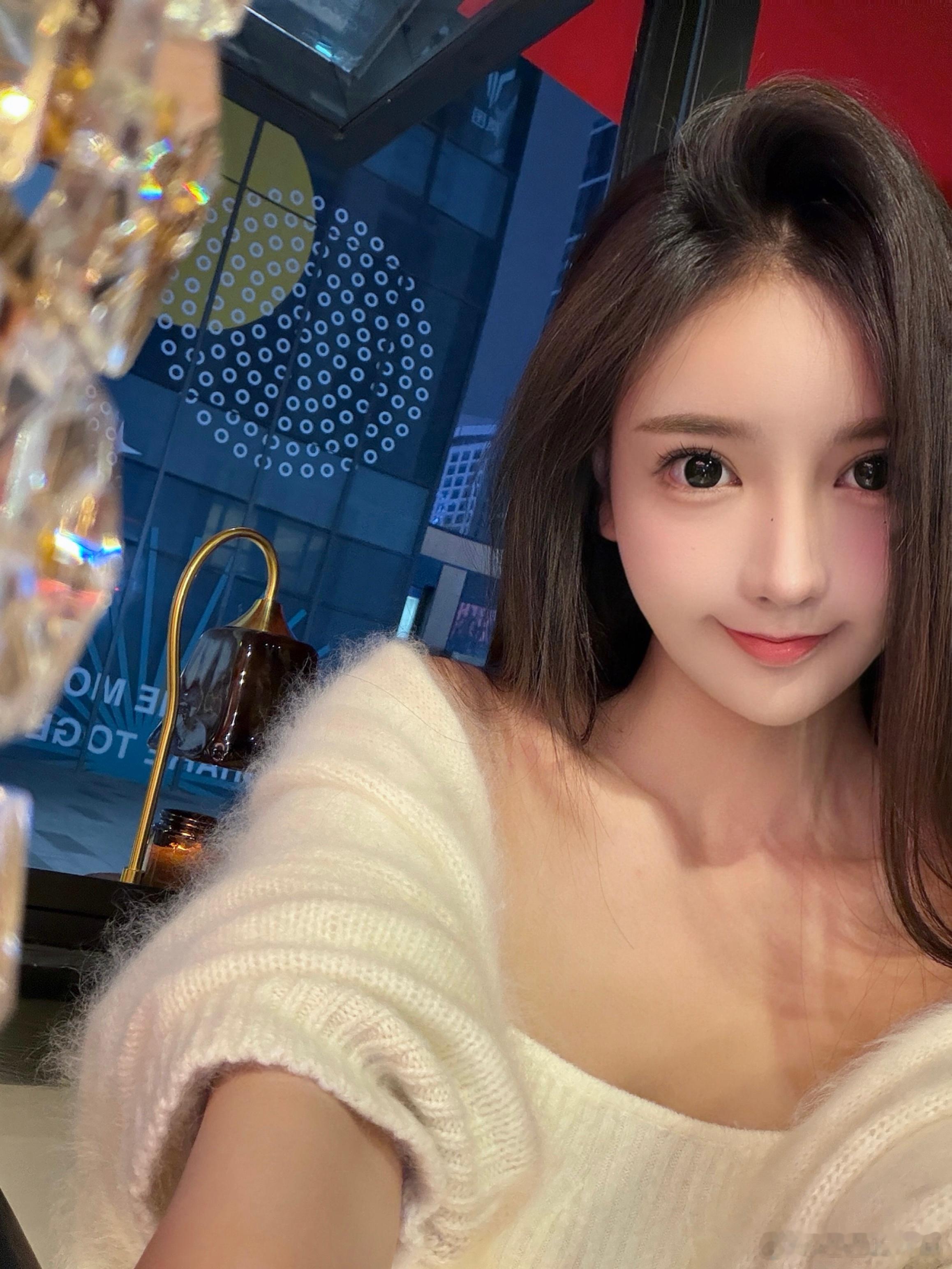 淡淡的[并不简单]  ​​​