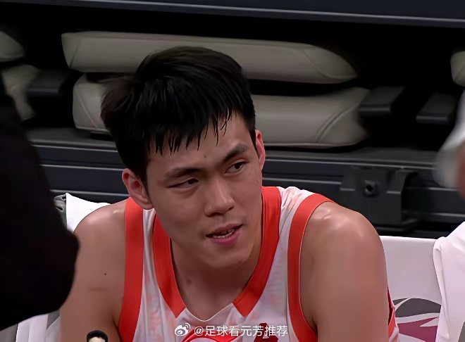 庞峥麟：路还长！江苏肯帝亚客场惨败深圳马可波罗，庞峥麟打得郁闷。面对严防，他失误