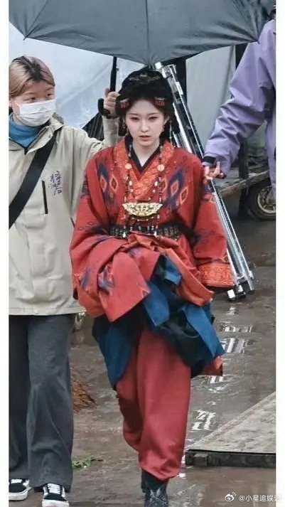 怎么将门每个角色得造型风格还不统一呢？ 