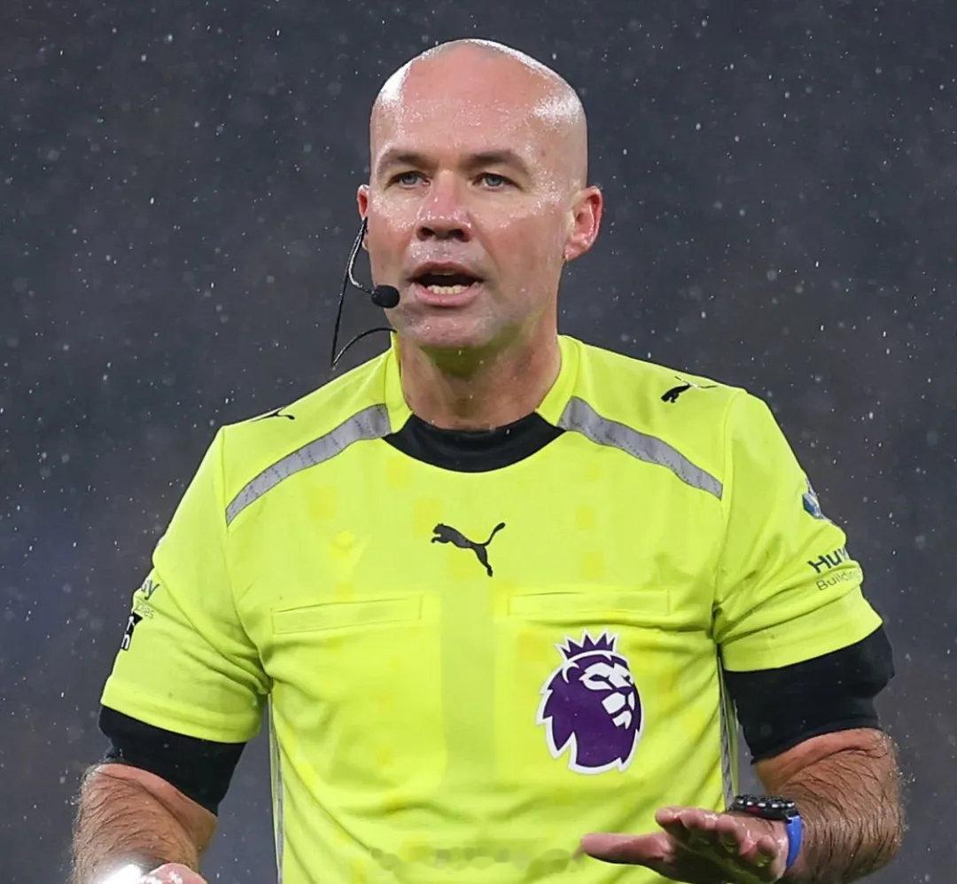 官方：保罗-蒂尔尼将执法阿森纳客战狼队的比赛，VAR裁判是萨利斯伯里。 