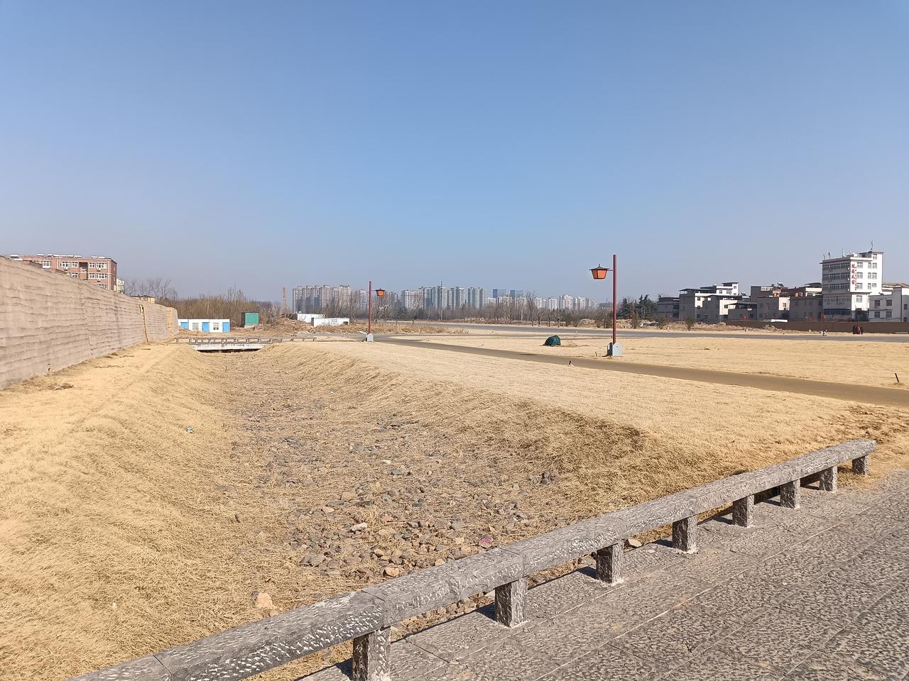 今年的春晚，应该是最成功的一次，不论从场景还是主题，更或者是请的演员，都是最完美