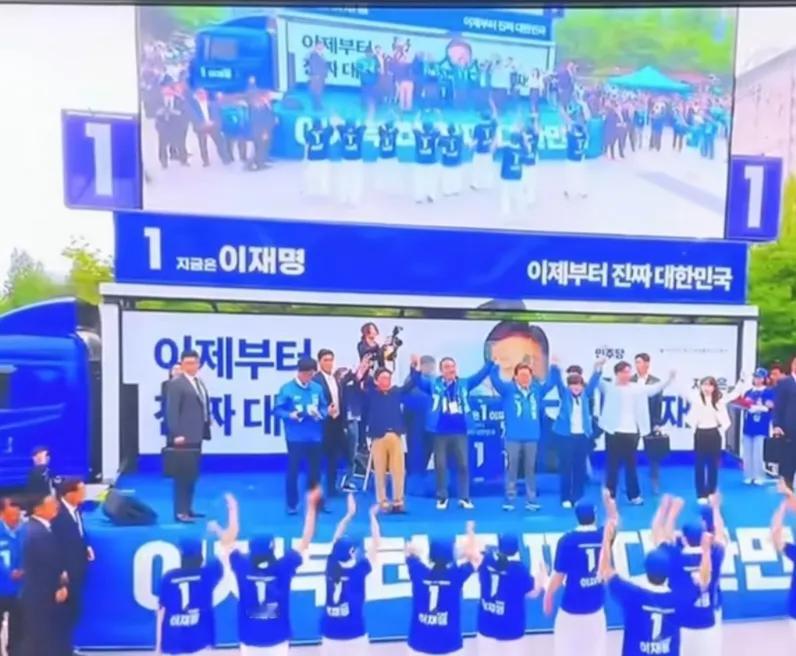 李在明差点就被袭击了。
5月20日，韩国逮捕了一名30岁的韩国男子，他行为异常，