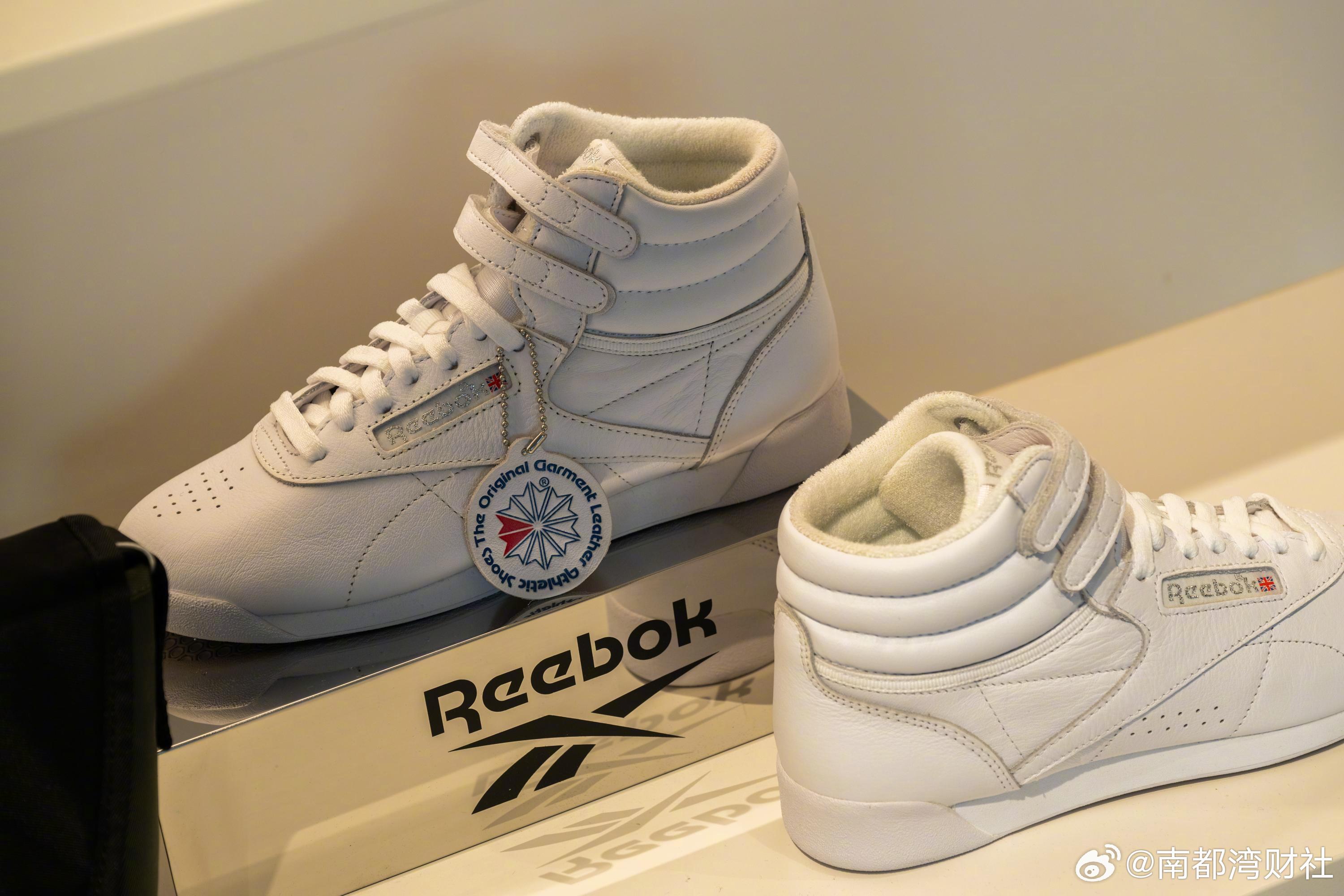 【昔日巨头卷土重来！#锐步重启中国战略#，押注“本土化”求解】#锐步押注本土化#